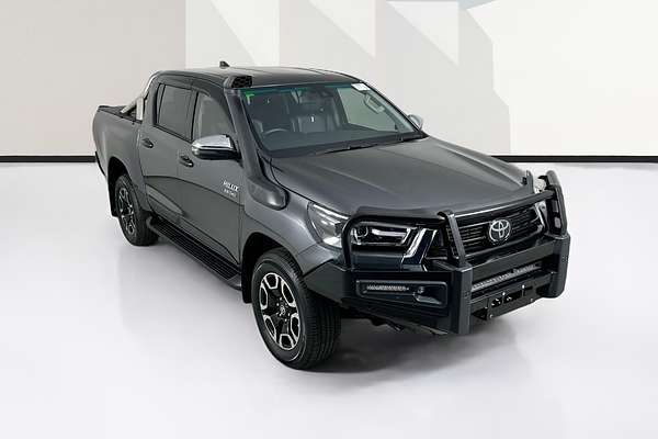 2023 Toyota HILUX SR5 + PREMIUM INTERIOR (4x4) GUN126R 4X4