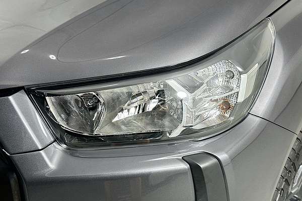 2024 Toyota HILUX SR 48V (4x4) GUN126R 4X4