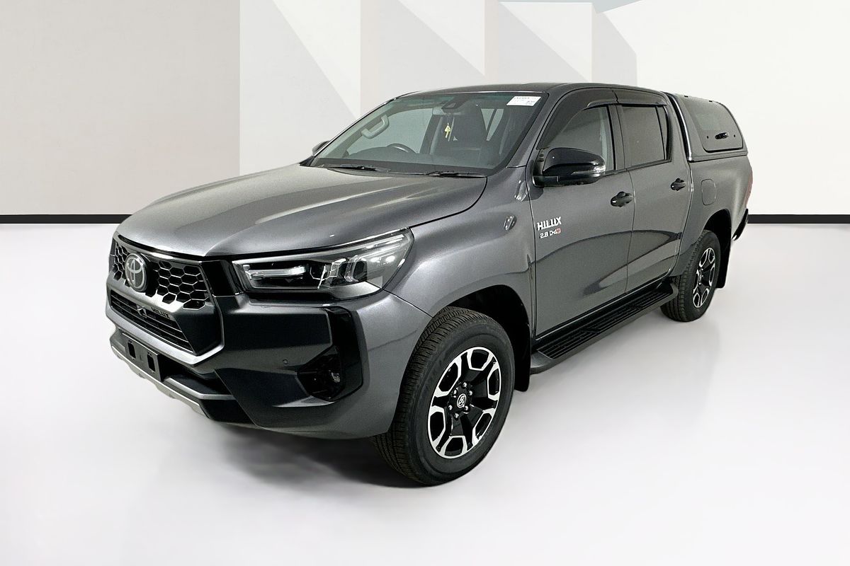 2024 Toyota HILUX SR5 48V GUN126R 4X4