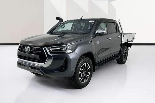 2021 Toyota HILUX SR5 (4x4) GUN126R 4X4