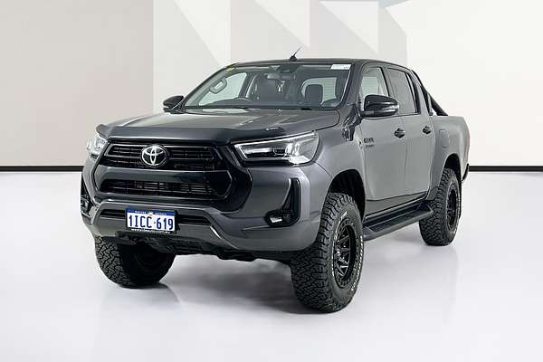 2020 Toyota HILUX SR5+ (4x4) GUN126R FACELIFT 4X4