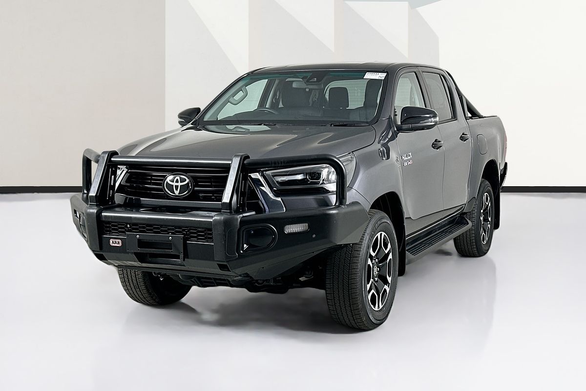 2024 Toyota HILUX SR5 48V (4x4) GUN126R 4X4