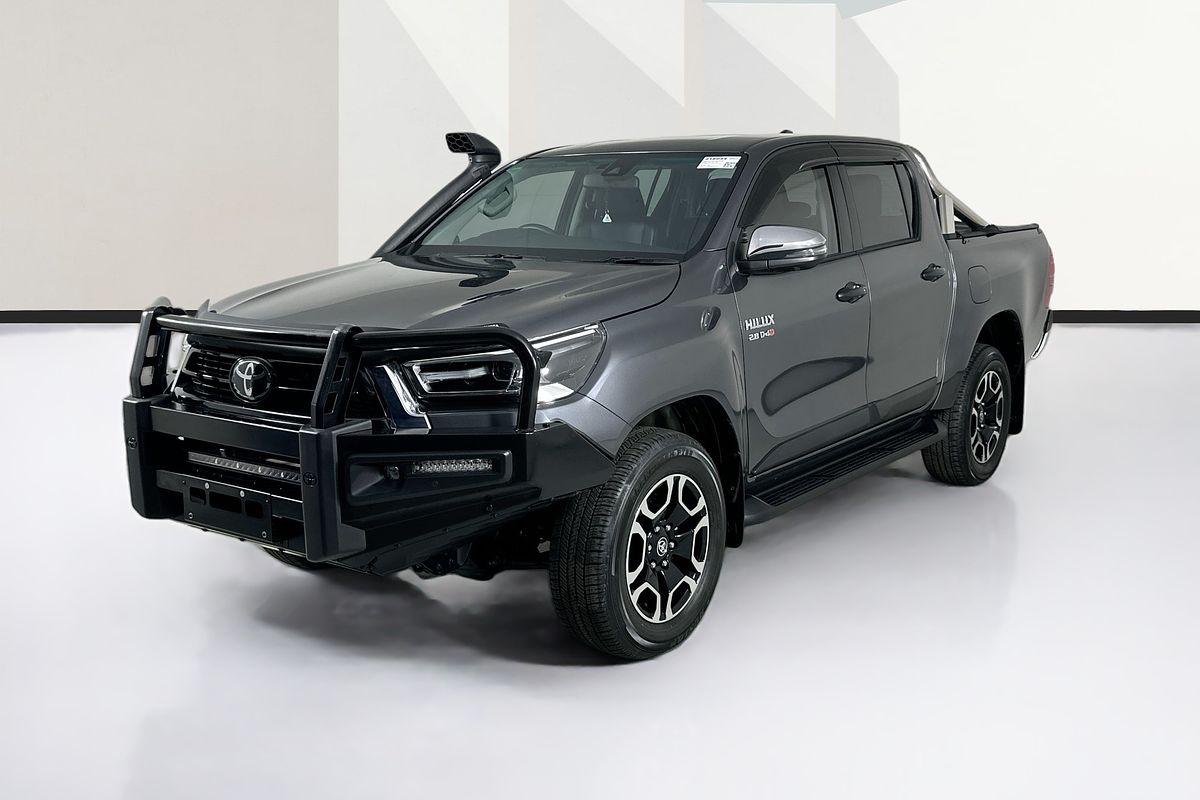 2023 Toyota HILUX SR5 + PREMIUM INTERIOR (4x4) GUN126R 4X4