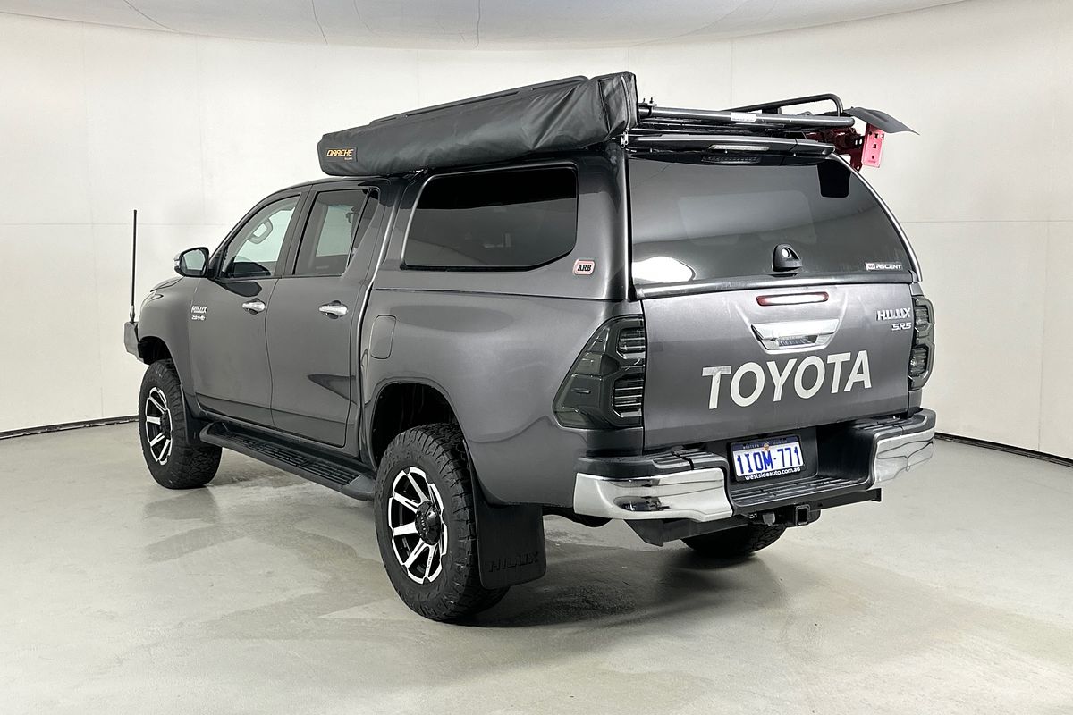 2015 Toyota HILUX SR5 (4x4) GUN126R 4X4