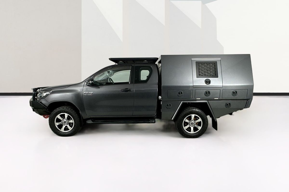 2021 Toyota HILUX SR (4x4) GUN126R 4X4