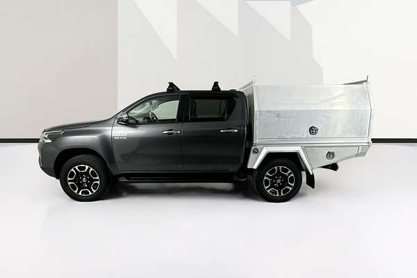 2022 Toyota HILUX SR5 + PREMIUM INTERIOR (4x4) GUN126R 4X4