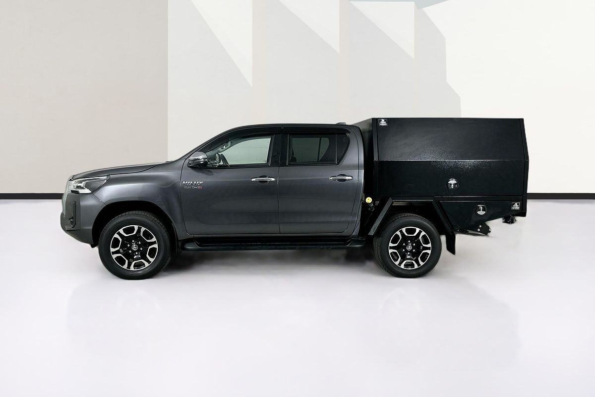 2023 Toyota HILUX SR5 (4x4) GUN126R 4X4
