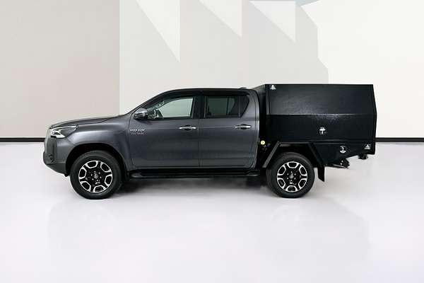 2023 Toyota HILUX SR5 (4x4) GUN126R 4X4