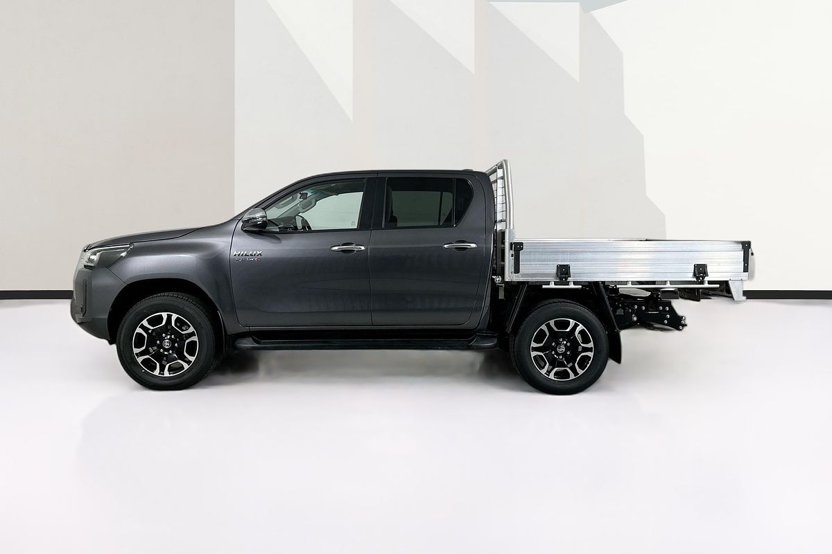 2022 Toyota HILUX SR5 (4x4) GUN126R 4X4