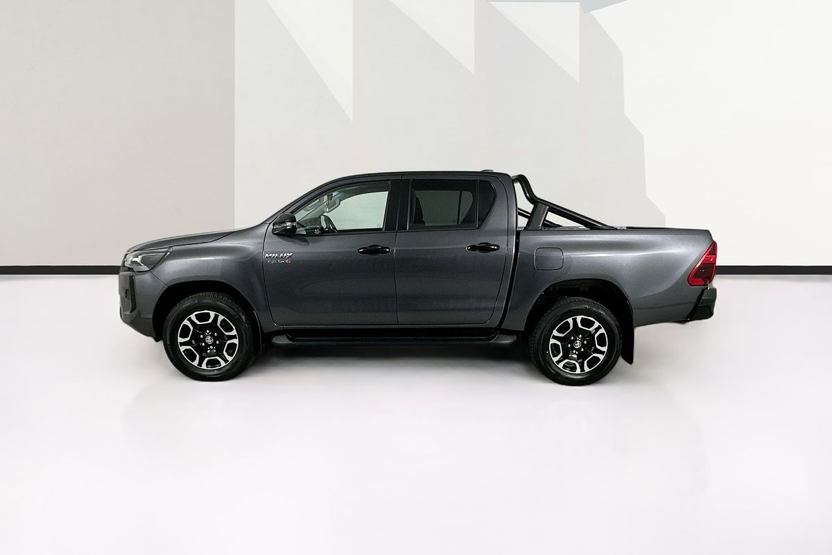2025 Toyota HILUX SR5 48V (4x4) GUN126R RC 4X4