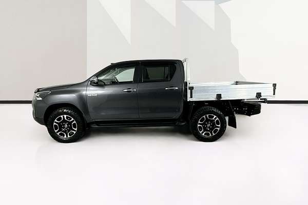 2021 Toyota HILUX SR5 (4x4) GUN126R 4X4