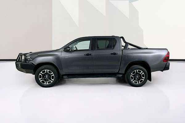 2024 Toyota HILUX SR5 48V (4x4) GUN126R 4X4