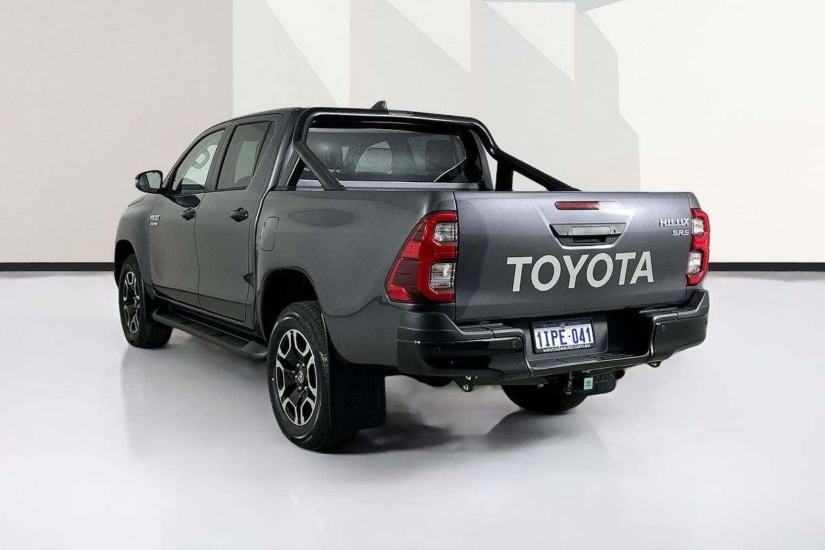 2025 Toyota HILUX SR5 48V (4x4) GUN126R RC 4X4