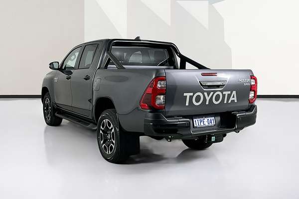2025 Toyota HILUX SR5 48V (4x4) GUN126R RC 4X4