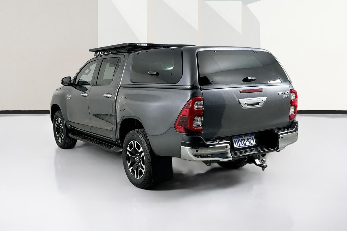 2023 Toyota HILUX SR5 (4x4) GUN126R 4X4