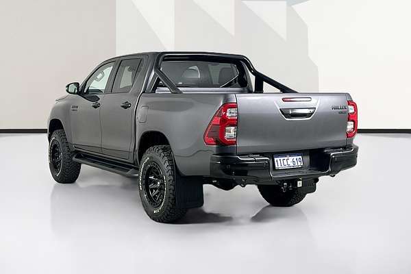2020 Toyota HILUX SR5+ (4x4) GUN126R FACELIFT 4X4