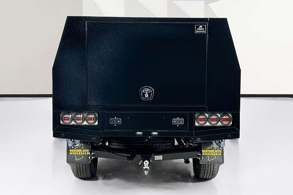 2023 Toyota HILUX SR5 (4x4) GUN126R 4X4