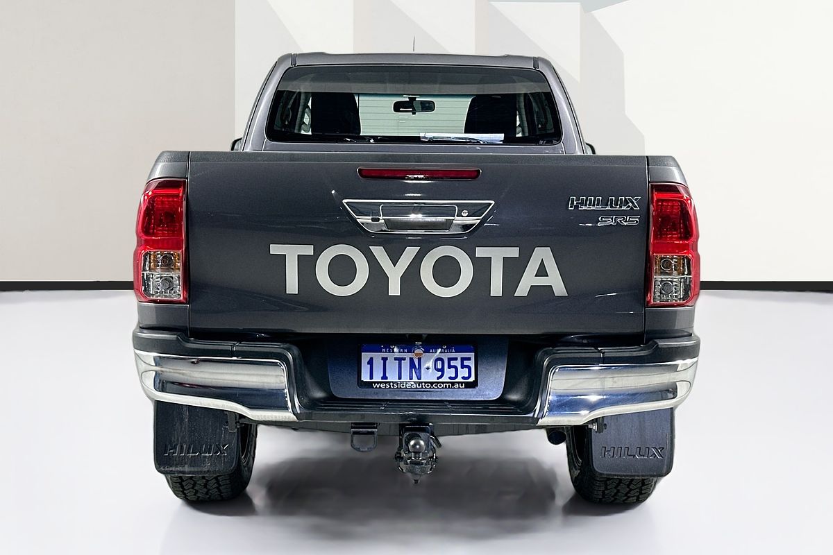 2017 Toyota HILUX SR5 (4x4) GUN126R MY17 4X4