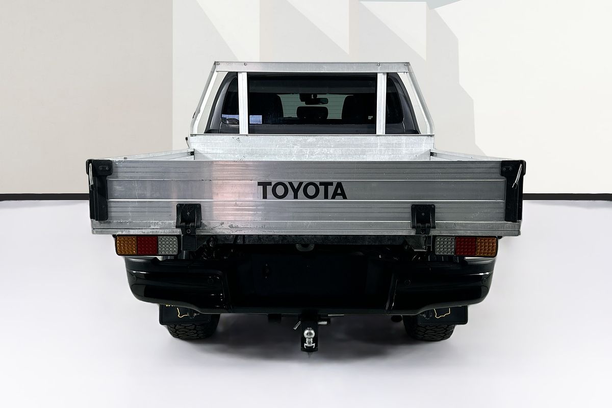 2021 Toyota HILUX SR5 (4x4) GUN126R 4X4
