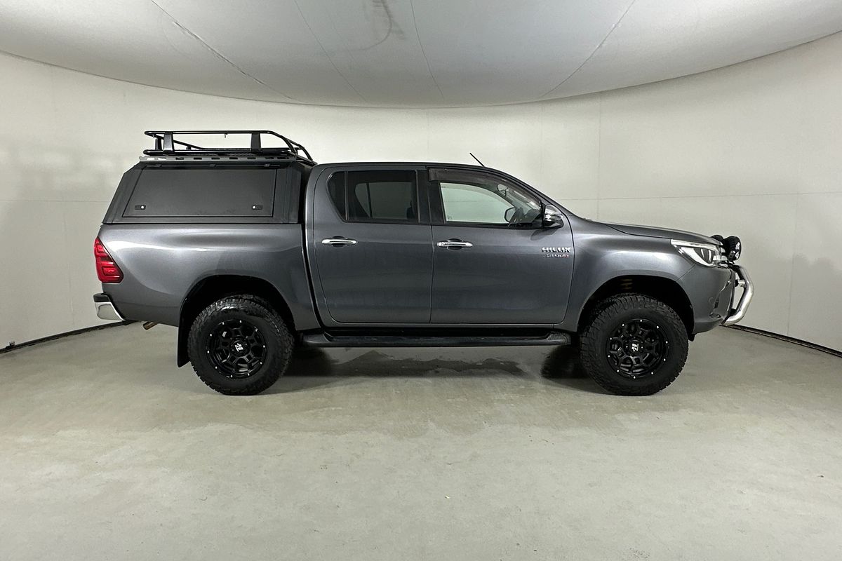 2017 Toyota HILUX SR5 (4x4) GUN126R MY17 4X4