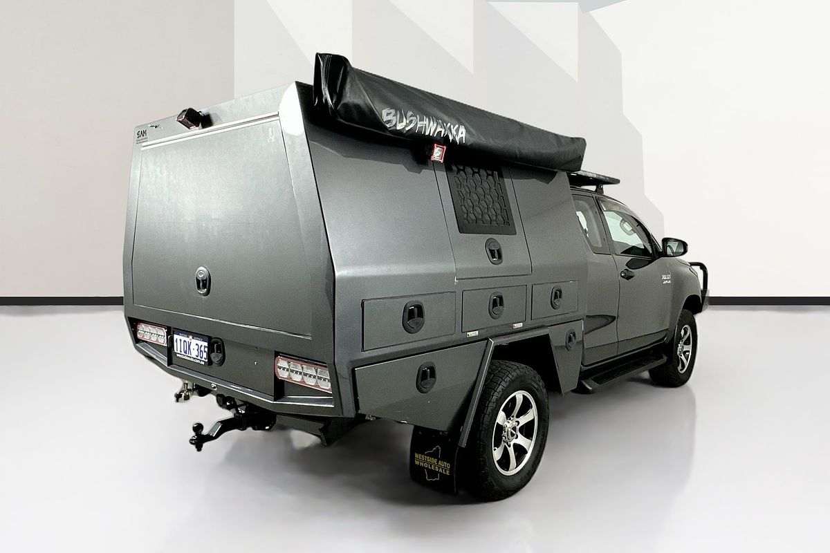 2021 Toyota HILUX SR (4x4) GUN126R 4X4