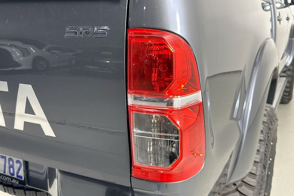 2013 Toyota HILUX SR5 (4x4) KUN26R MY12 4X4