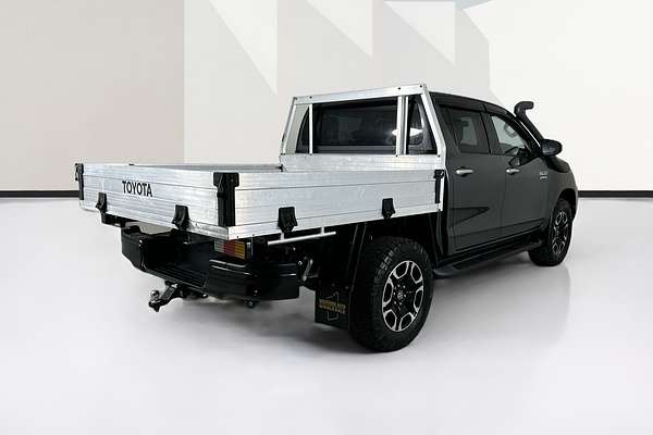2021 Toyota HILUX SR5 (4x4) GUN126R 4X4