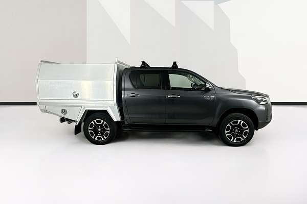 2022 Toyota HILUX SR5 + PREMIUM INTERIOR (4x4) GUN126R 4X4