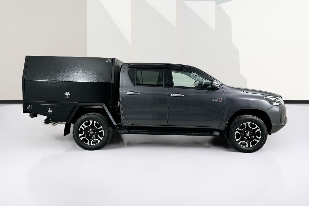 2023 Toyota HILUX SR5 (4x4) GUN126R 4X4