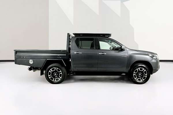 2024 Toyota HILUX SR5 (4x4) GUN126R 4X4