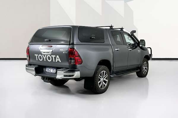 2018 Toyota HILUX SR5 (4x4) GUN126R MY17 4X4