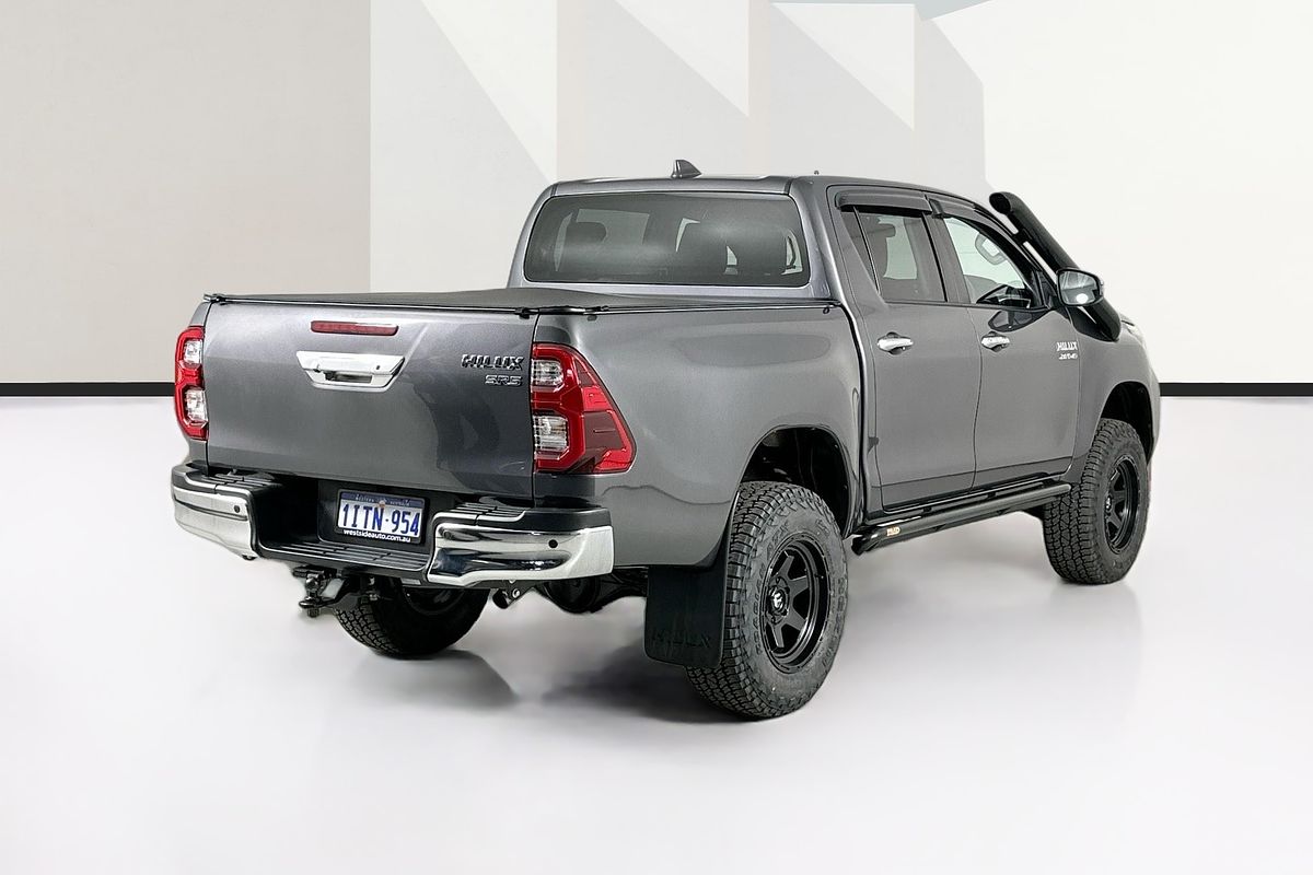 2022 Toyota HILUX SR5 (4x4) GUN126R 4X4