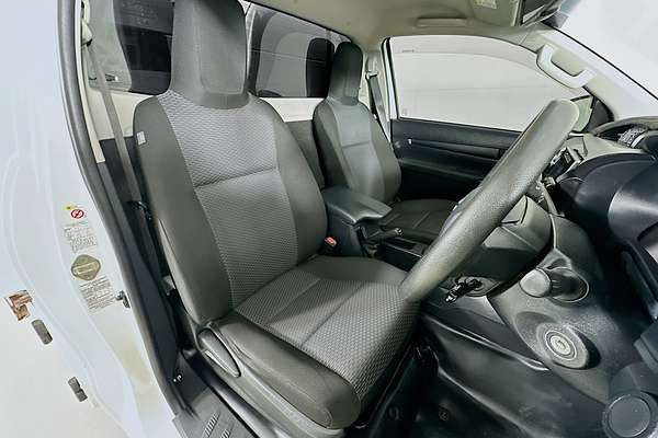2017 Toyota HILUX WORKMATE (4x4) GUN125R 4X4