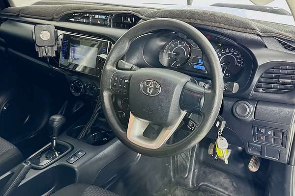 2017 Toyota HILUX WORKMATE (4x4) GUN125R 4X4
