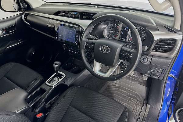 2023 Toyota HILUX SR5 GUN126R 4X4