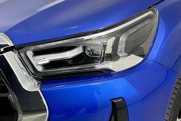 2023 Toyota HILUX SR5 GUN126R 4X4