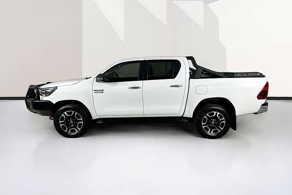 2021 Toyota HILUX SR5 (4x4) GUN126R 4X4