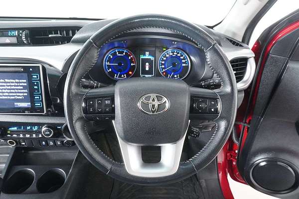 2018 Toyota HILUX SR5 (4x4) GUN126R MY17 4X4