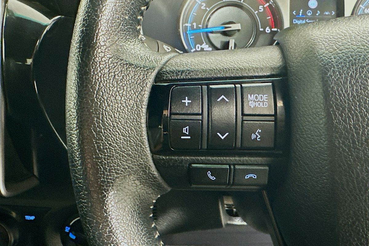 2021 Toyota Hilux Rugged X GUN126R 4X4