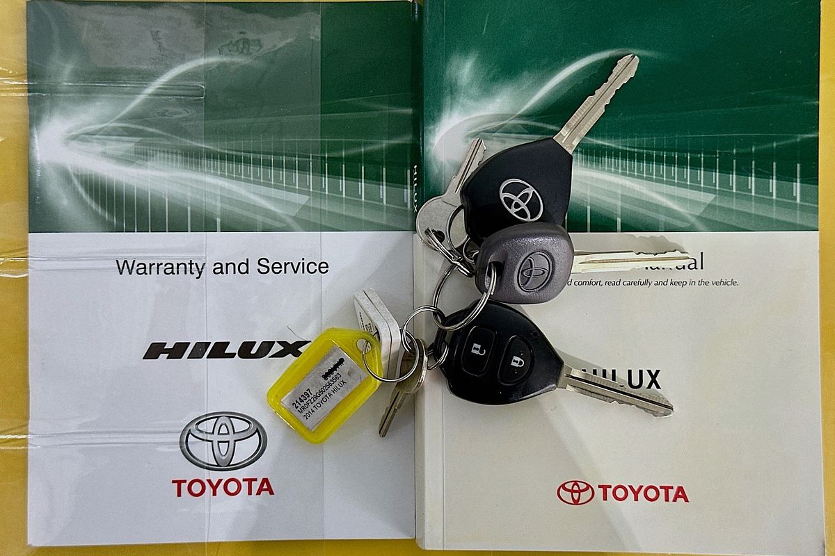 2014 Toyota HILUX SR5 (4x4) KUN26R MY14 4X4