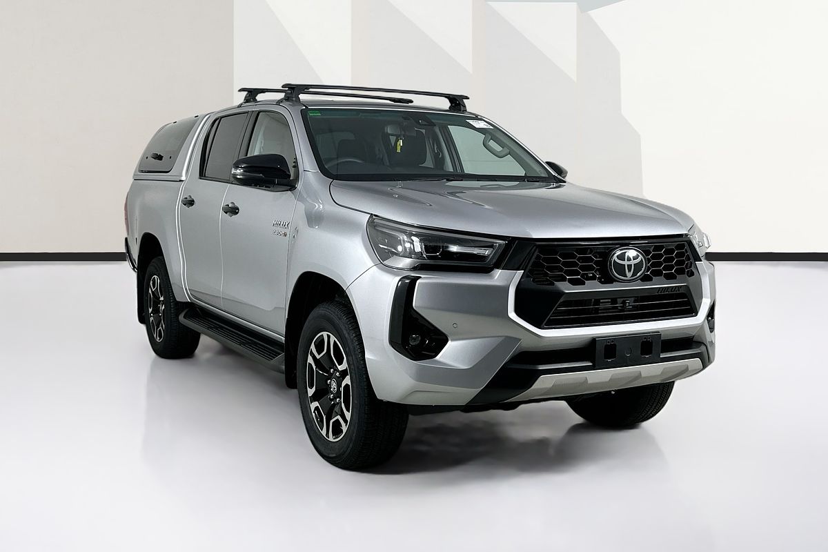 2024 Toyota HILUX SR5 48V (4x4) GUN126R RC 4X4