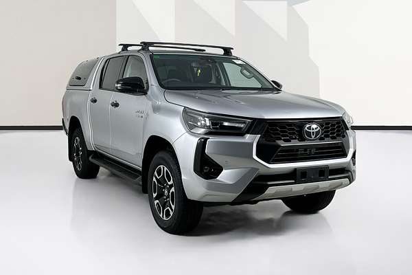 2024 Toyota HILUX SR5 48V (4x4) GUN126R RC 4X4