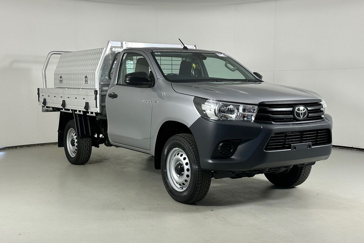 2020 Toyota HILUX WORKMATE HI-RIDER GUN135R FACELIFT 4x2