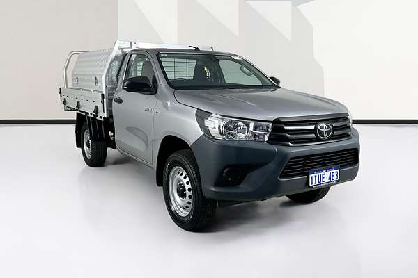 2020 Toyota HILUX WORKMATE HI-RIDER GUN135R FACELIFT 4x2