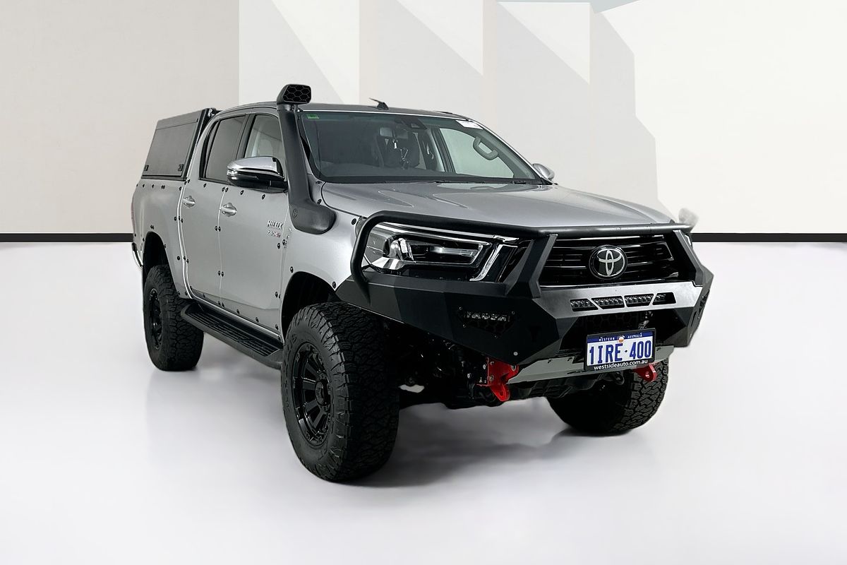 2021 Toyota HILUX SR5 (4x4) GUN126R FACELIFT 4X4