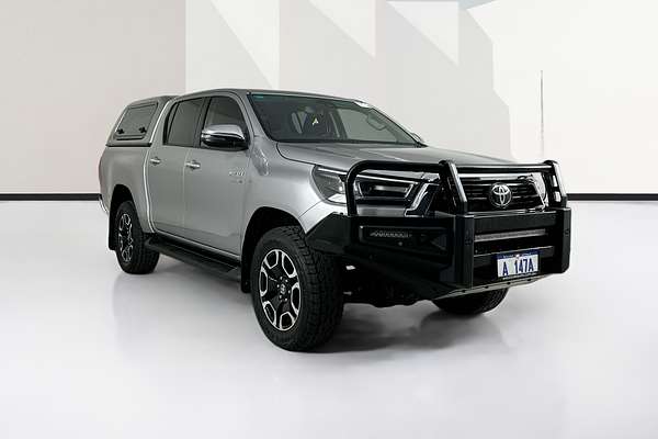 2021 Toyota HILUX SR5 (4x4) GUN126R FACELIFT 4X4