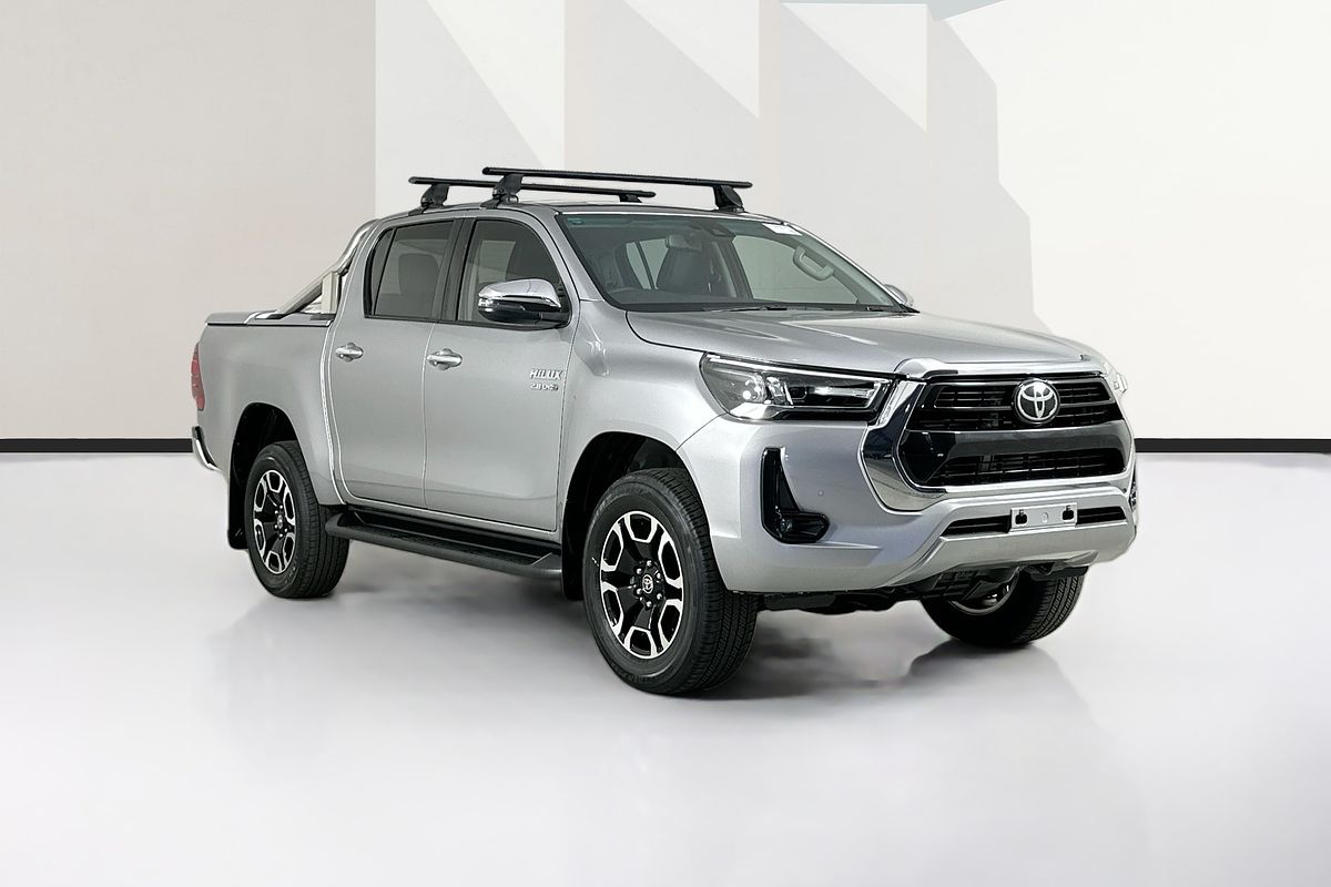 2022 Toyota HILUX SR5 (4x4) GUN126R 4X4