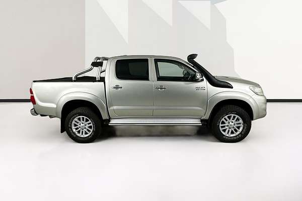 2013 Toyota Hilux SR5 (4x4) KUN26R MY14 4X4