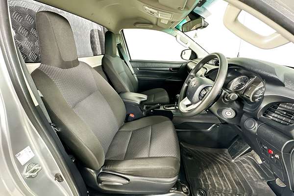 2022 Toyota HILUX WORKMATE (4x2) TGN121R 4x2