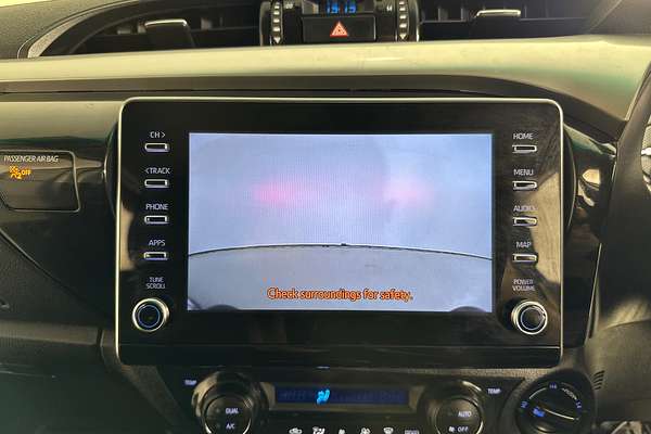 2022 Toyota HILUX SR5 (4x4) GUN126R 4X4